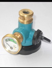 SAFETY GAS DEVICE INDICATES EVEN A MINOR LEAKAGE (LEAKAGE IN TUBE OR S