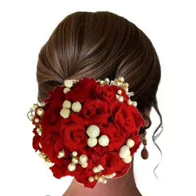Hair Accessories for Women At Best Price